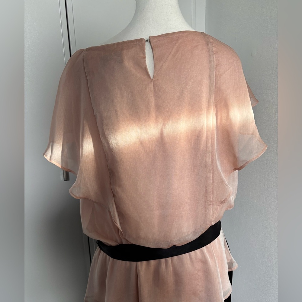 Chic Women's Blouse with Ruffle Detail - Picture 5 of 10